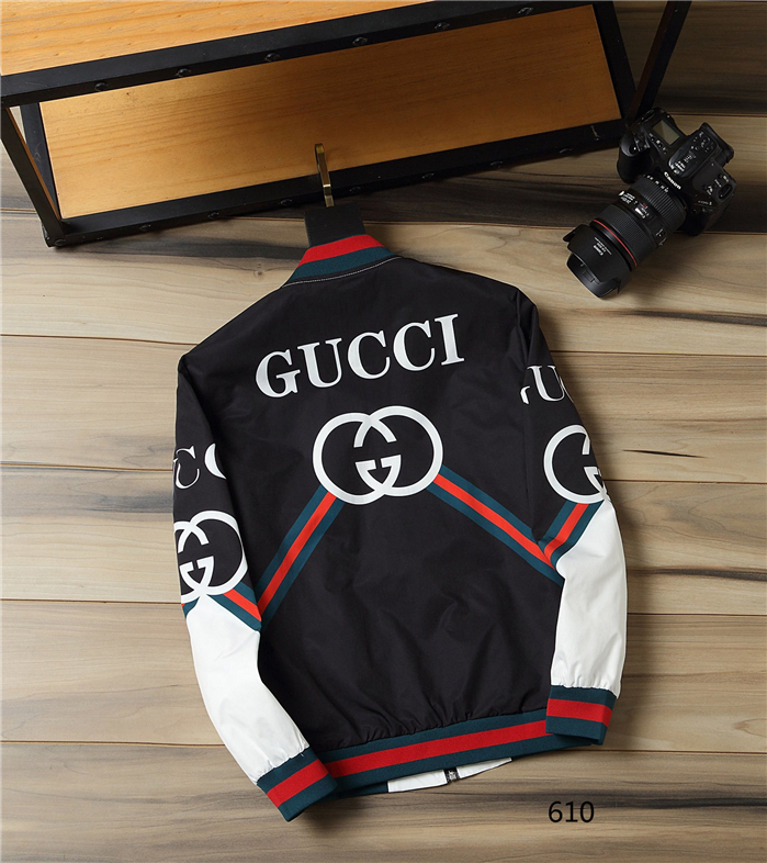 Gucci Men's Outwear 177